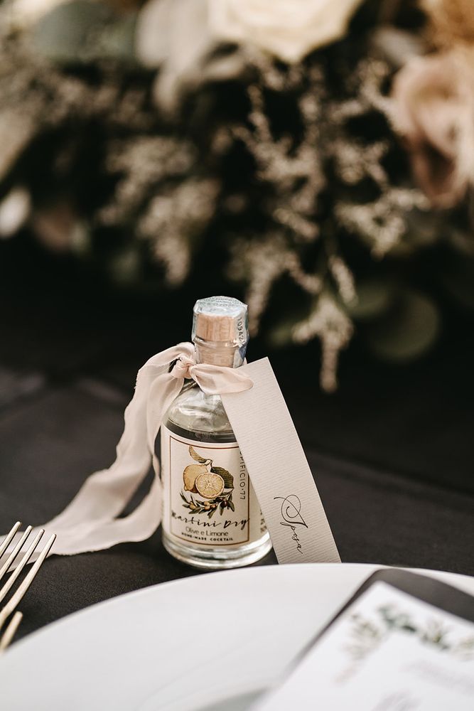 Mini bottle of a dry martini for wedding favours 